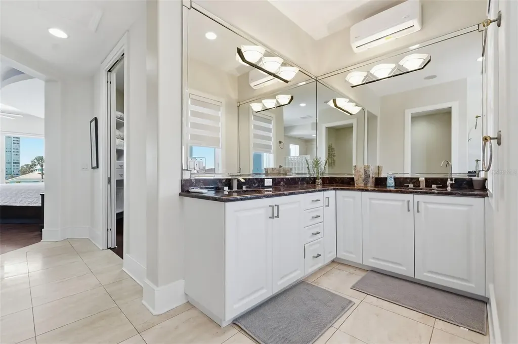 42 Midway Island Clearwater FL 33767