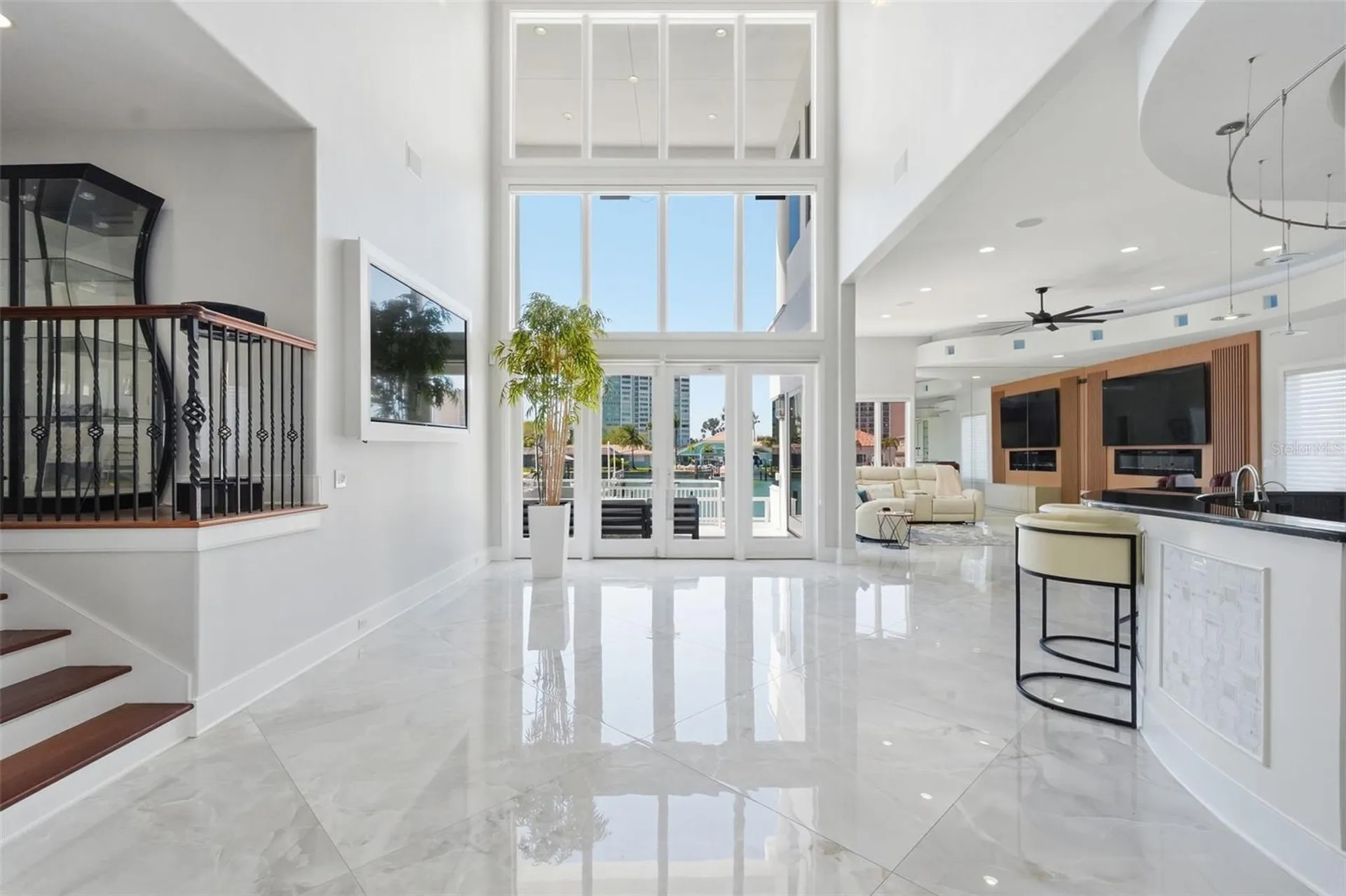 42 Midway Island Clearwater FL 33767