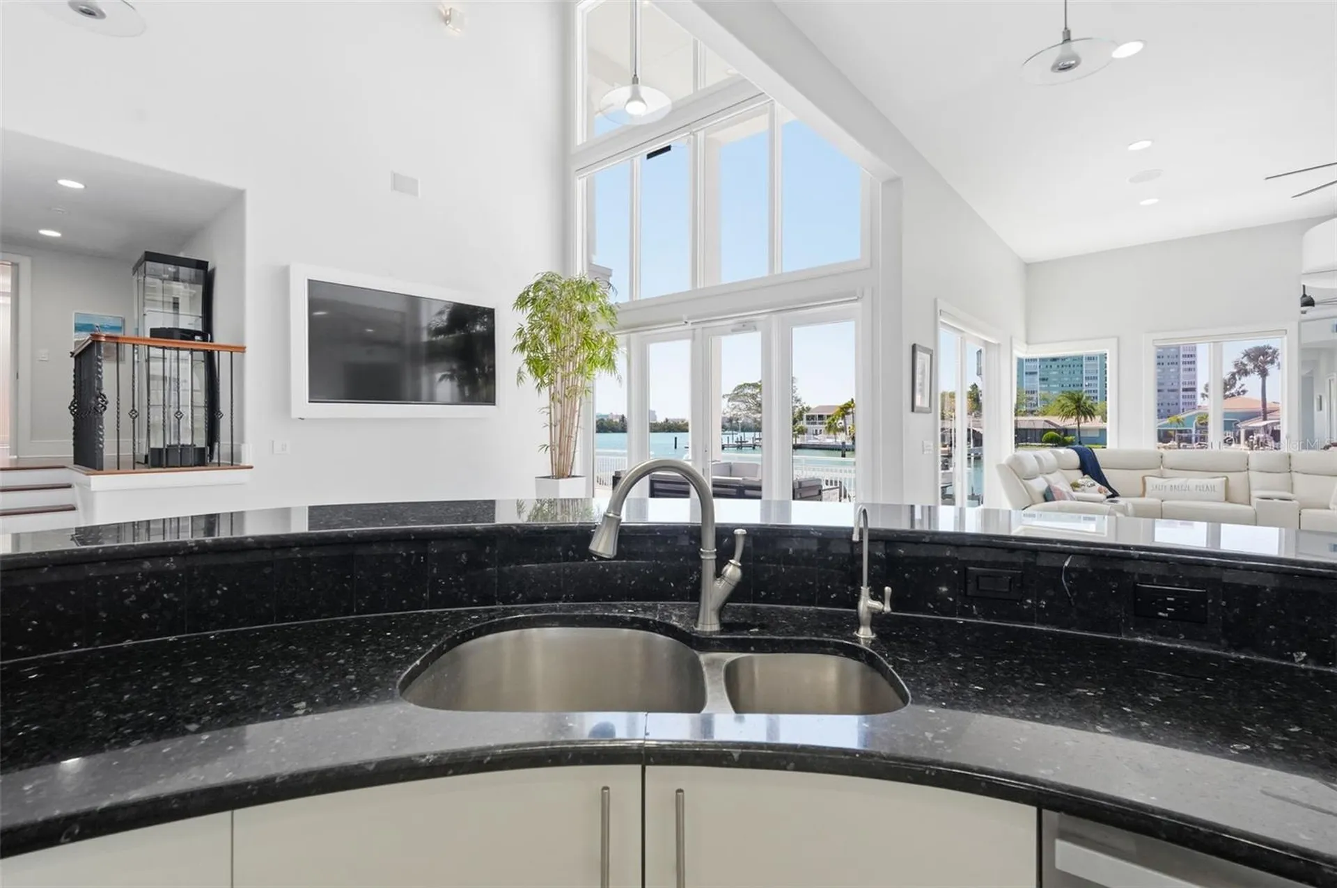 42 Midway Island Clearwater FL 33767