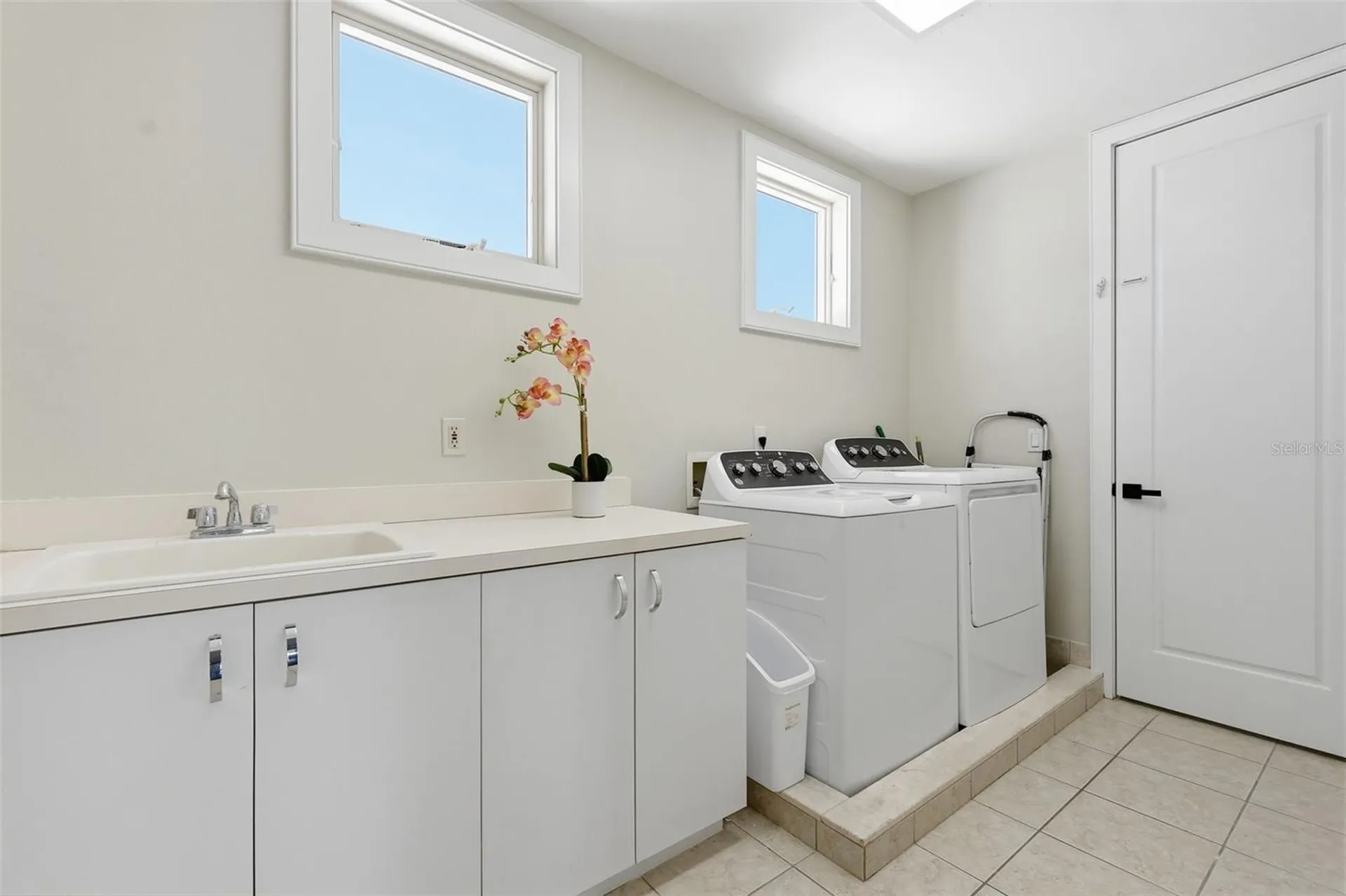 42 Midway Island Clearwater FL 33767