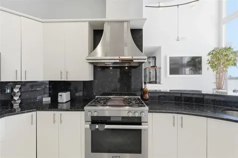 42 Midway Island Clearwater FL 33767