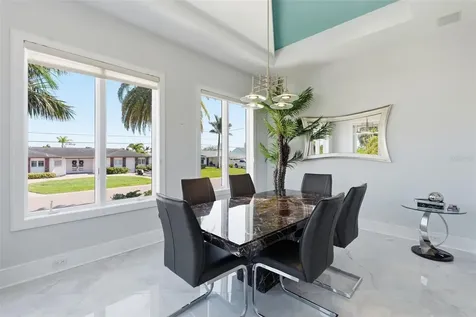 42 Midway Island Clearwater FL 33767