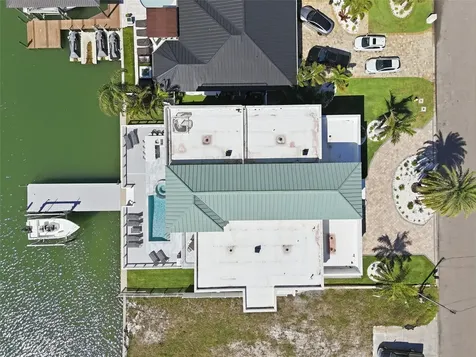 42 Midway Island Clearwater FL 33767