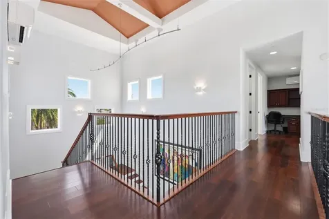 42 Midway Island Clearwater FL 33767