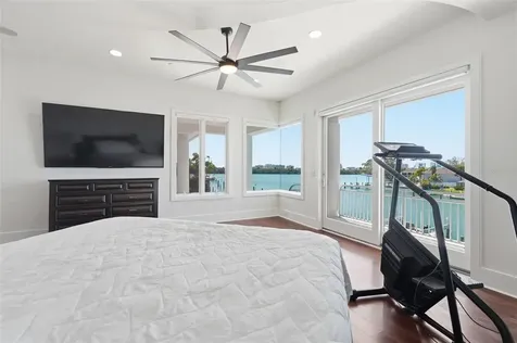42 Midway Island Clearwater FL 33767