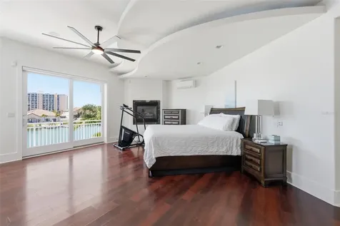 42 Midway Island Clearwater FL 33767