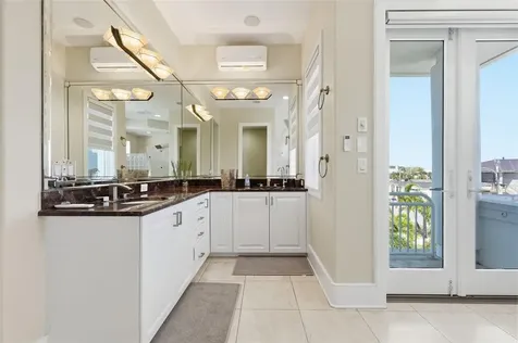 42 Midway Island Clearwater FL 33767
