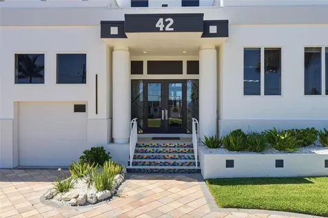 42 Midway Island Clearwater FL 33767