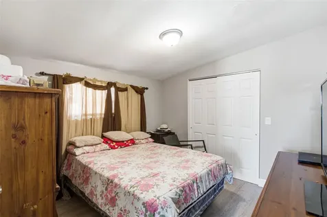 6401 N Hale Avenue Tampa FL 33614