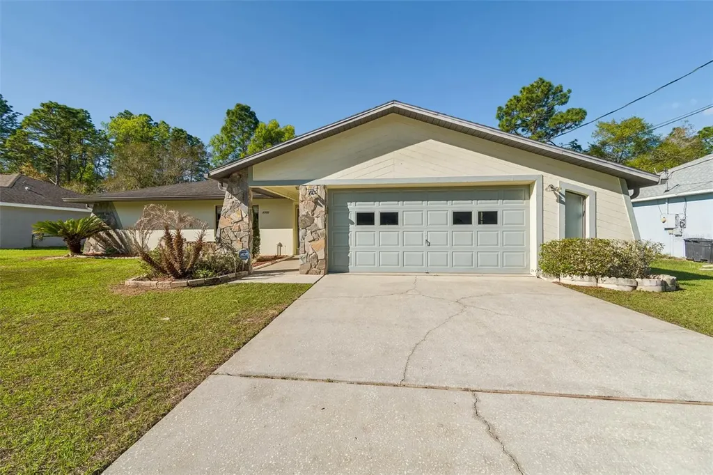8300 N Pickinz Way Citrus Springs FL 34433
