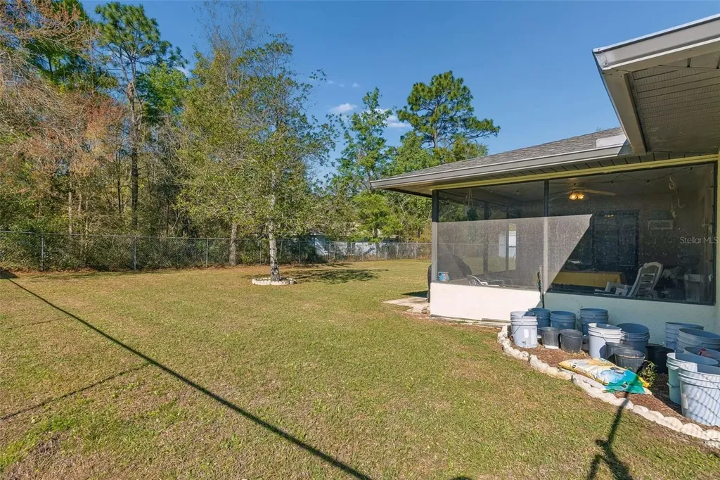 8300 N Pickinz Way Citrus Springs FL 34433