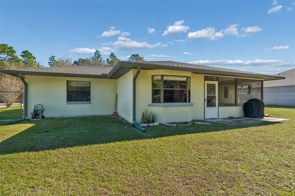 8300 N Pickinz Way Citrus Springs FL 34433