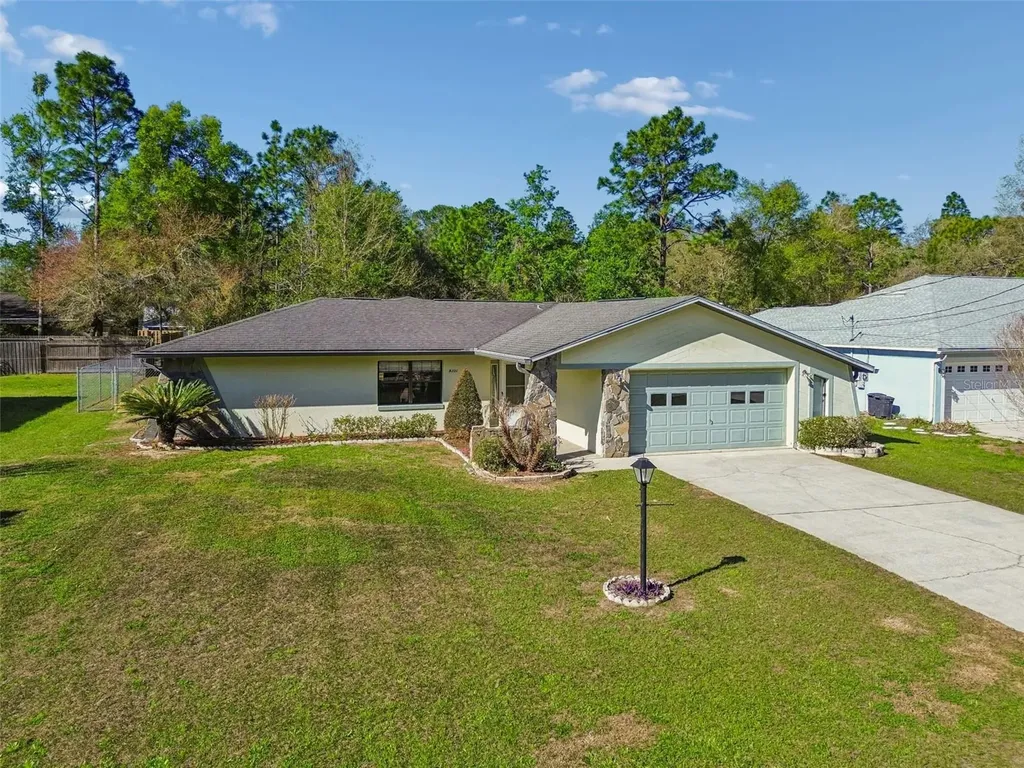 8300 N Pickinz Way Citrus Springs FL 34433
