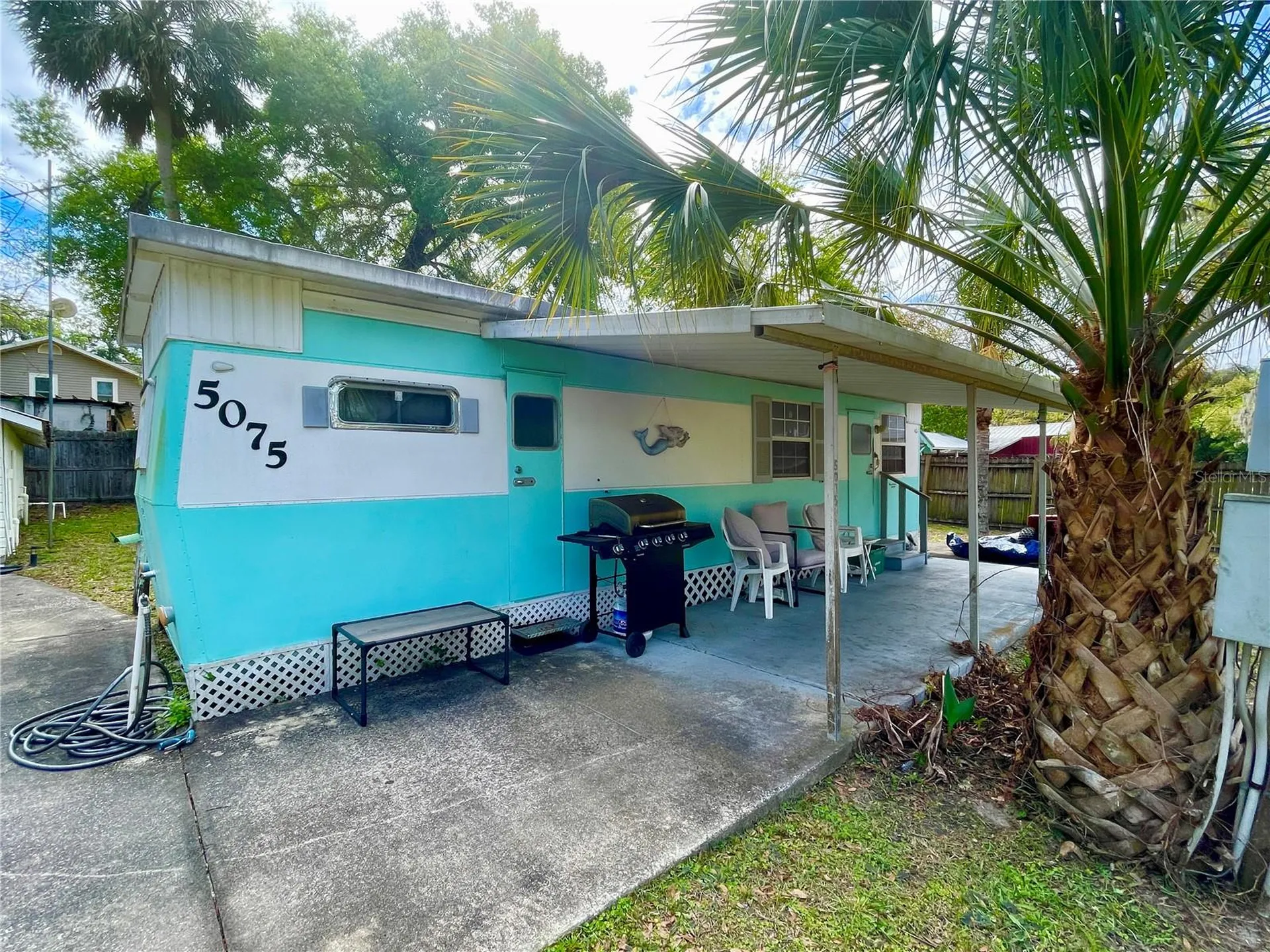 5075 Central Avenue De Leon Springs FL 32130