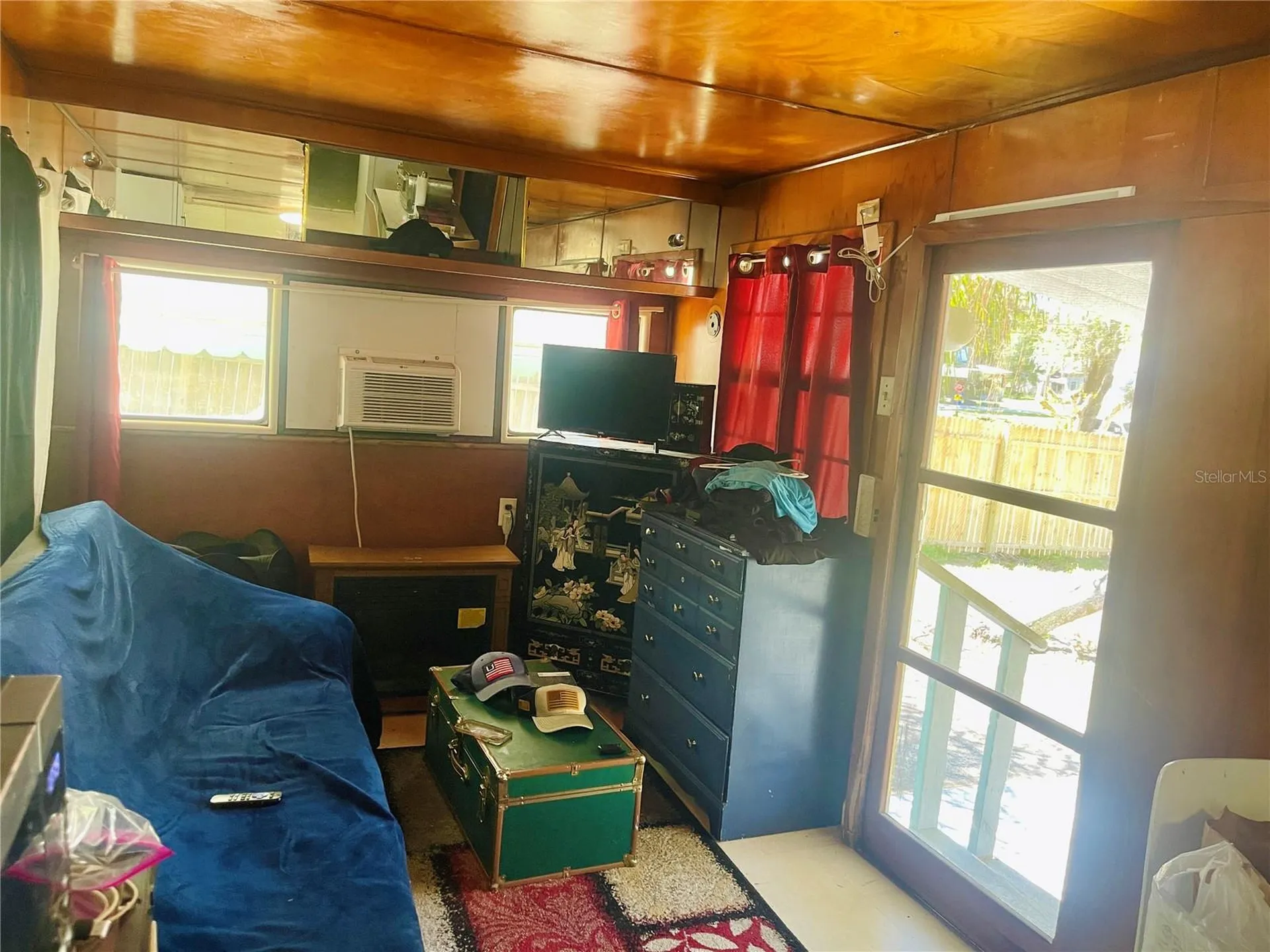 5075 Central Avenue De Leon Springs FL 32130