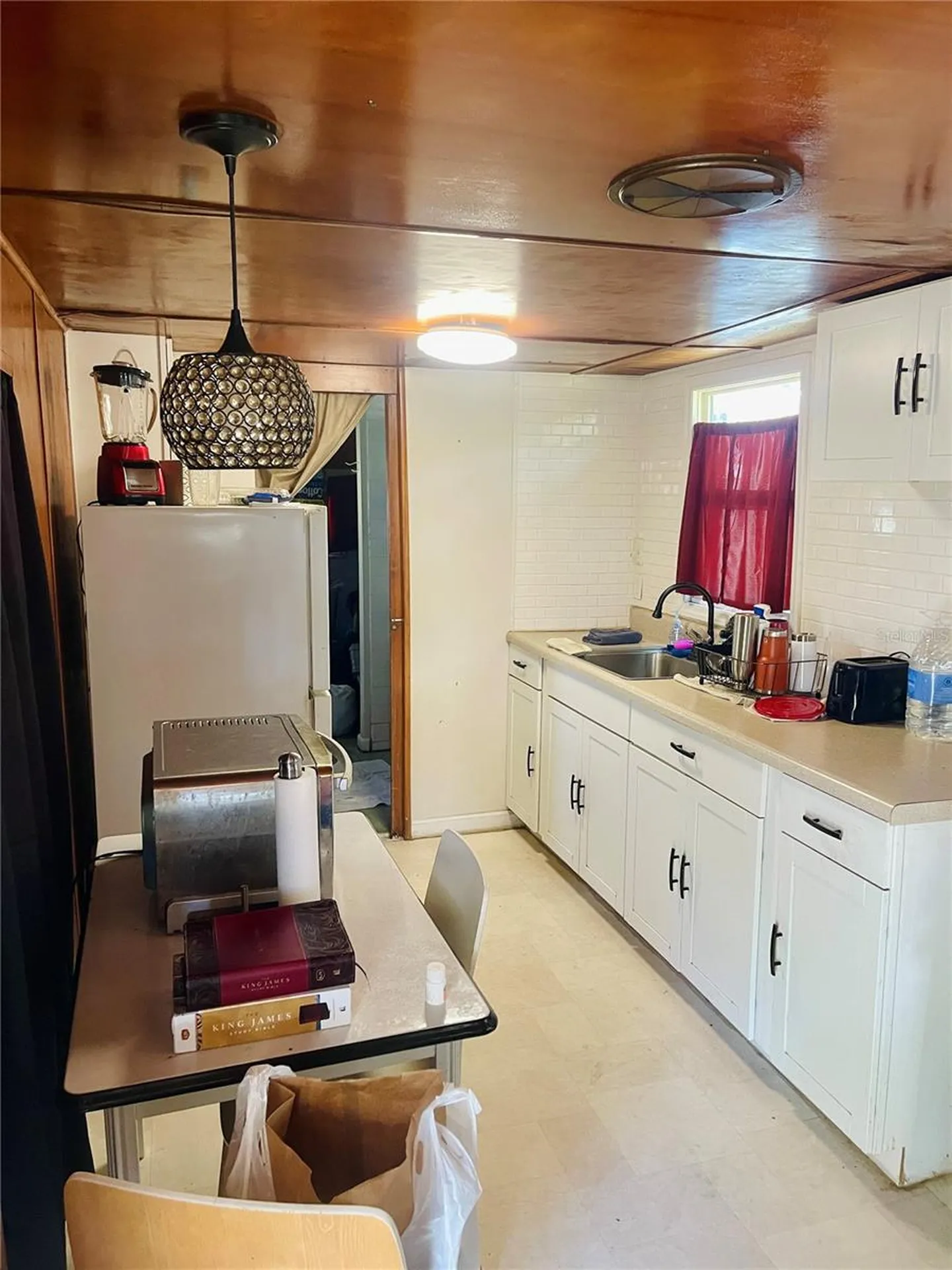 5075 Central Avenue De Leon Springs FL 32130