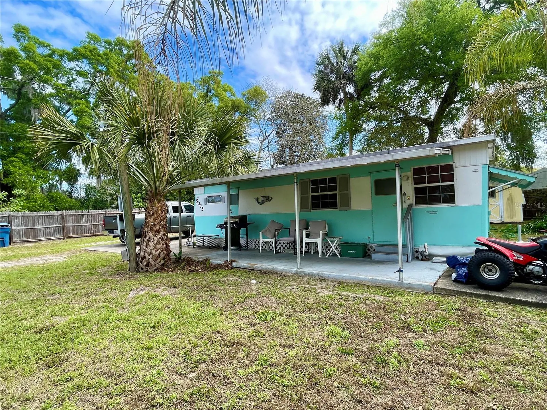 5075 Central Avenue De Leon Springs FL 32130