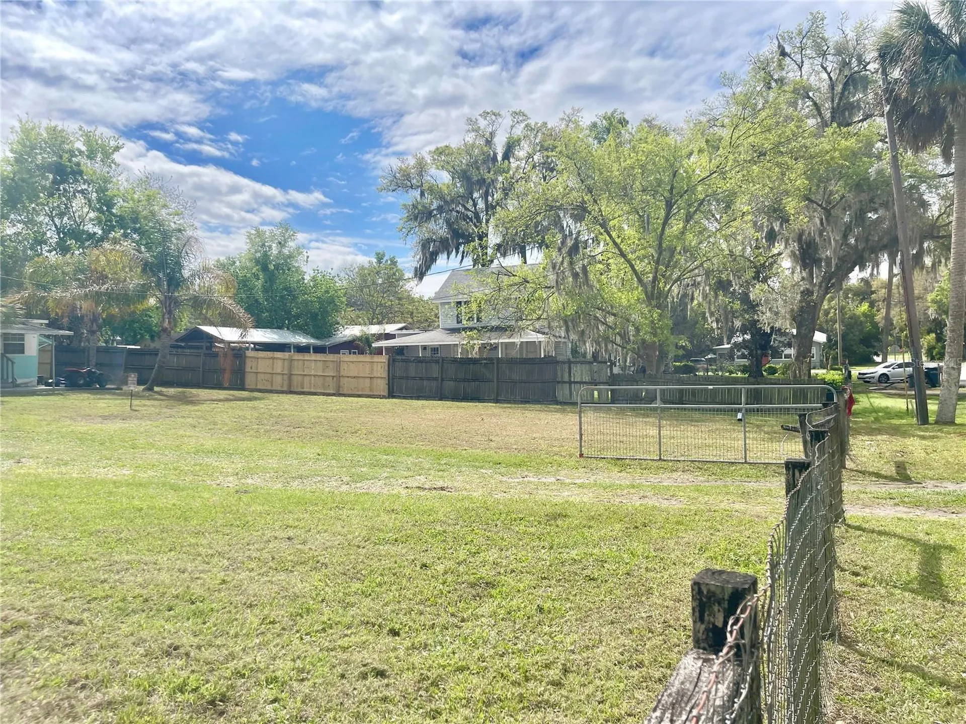 5075 Central Avenue De Leon Springs FL 32130