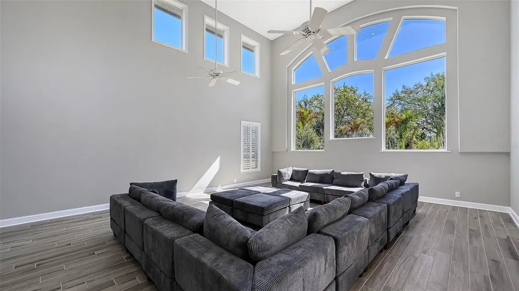 6911 Riversedge Street Circle Bradenton FL 34202