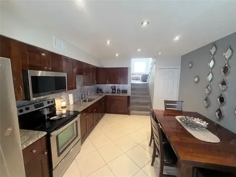 7321 Jackson Springs Road Tampa FL 33634