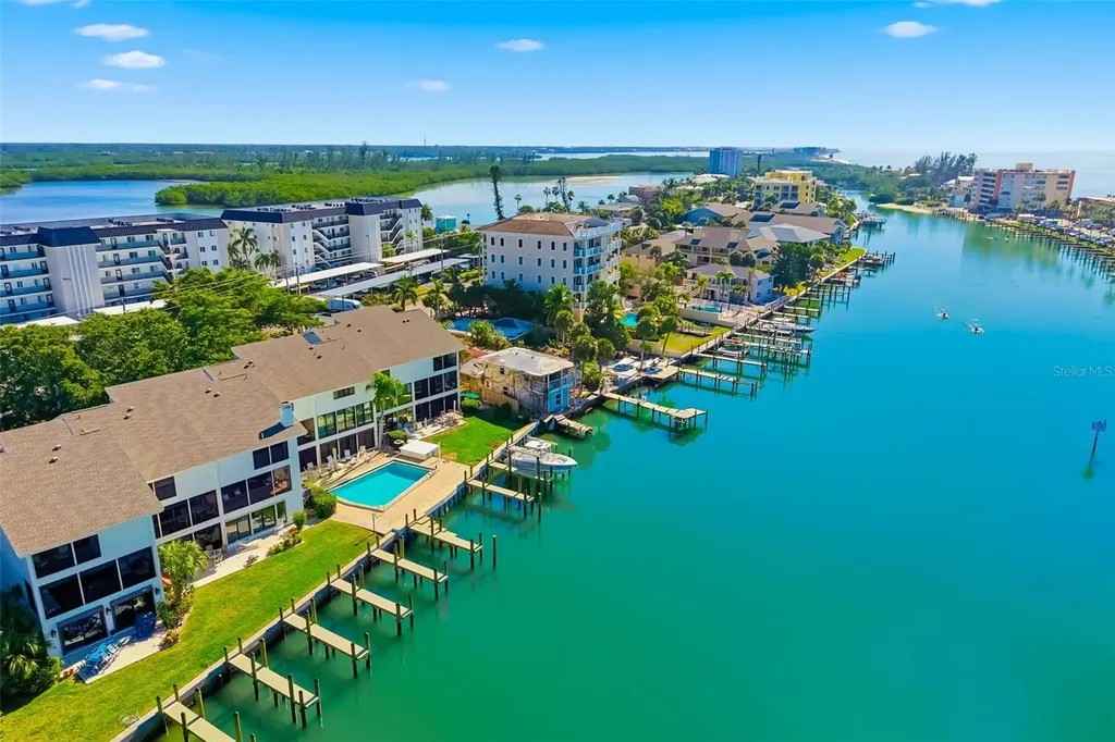 9022 Midnight Pass Road Sarasota FL 34242