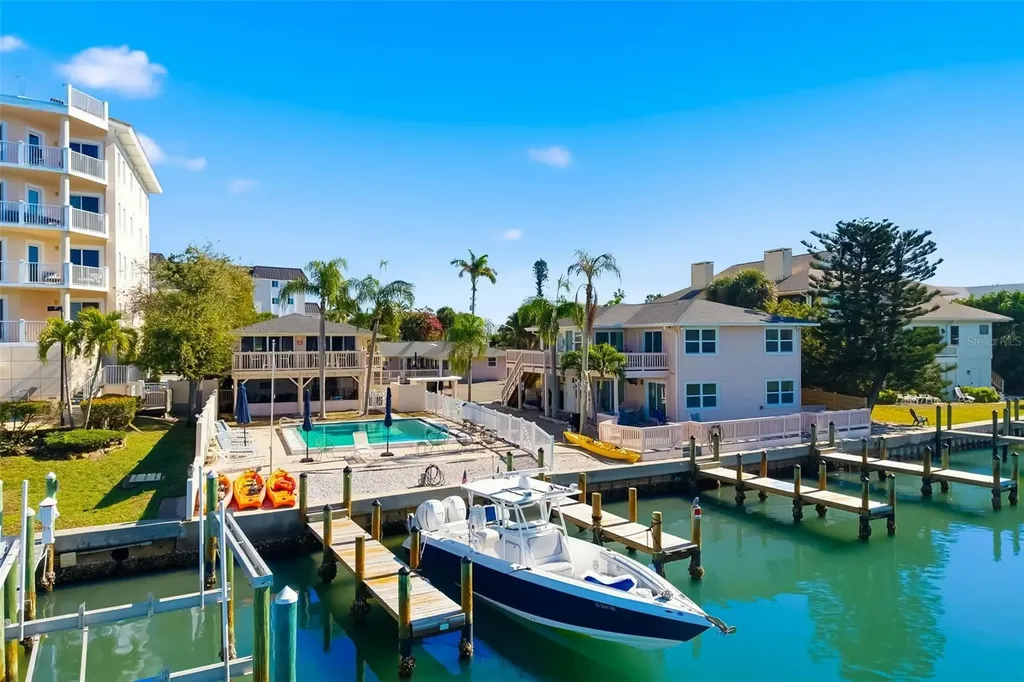 9022 Midnight Pass Road Sarasota FL 34242