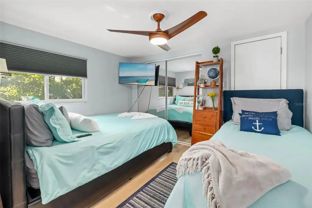 9022 Midnight Pass Road Sarasota FL 34242