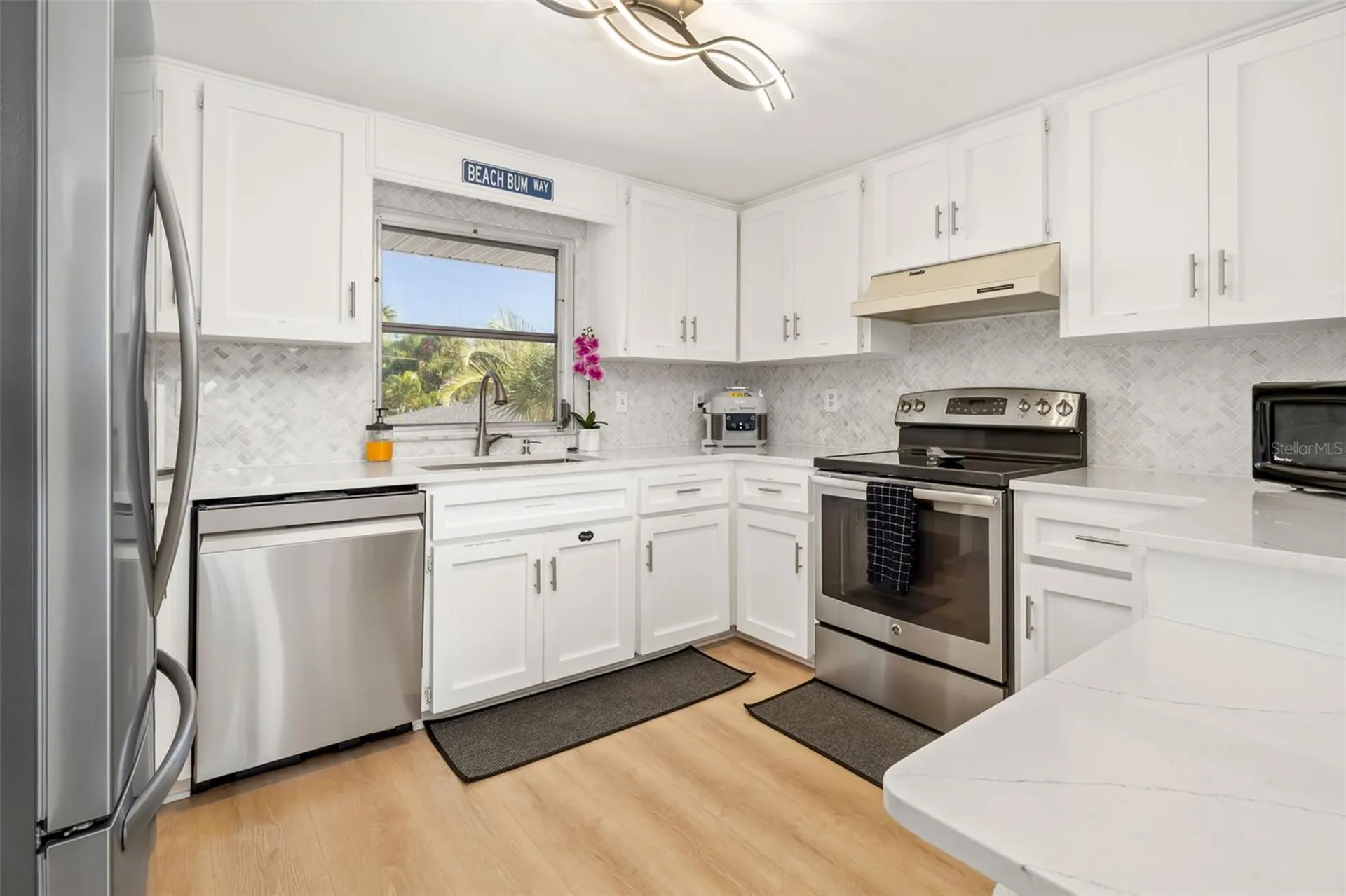 9022 Midnight Pass Road Sarasota FL 34242