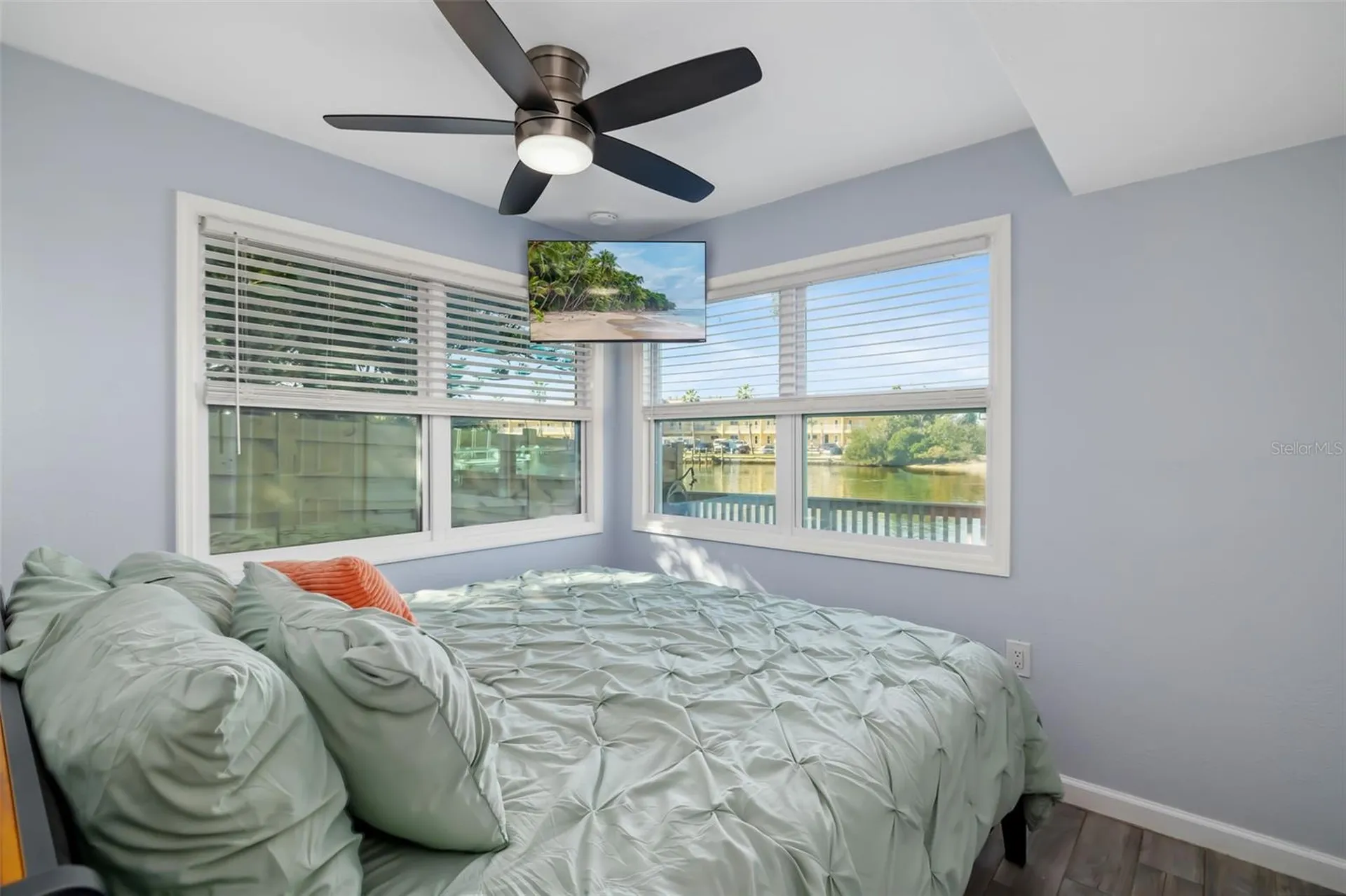 9022 Midnight Pass Road Sarasota FL 34242