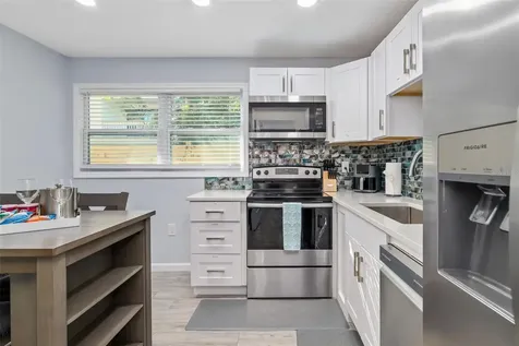 9022 Midnight Pass Road Sarasota FL 34242