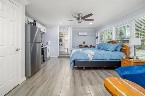 9022 Midnight Pass Road Sarasota FL 34242