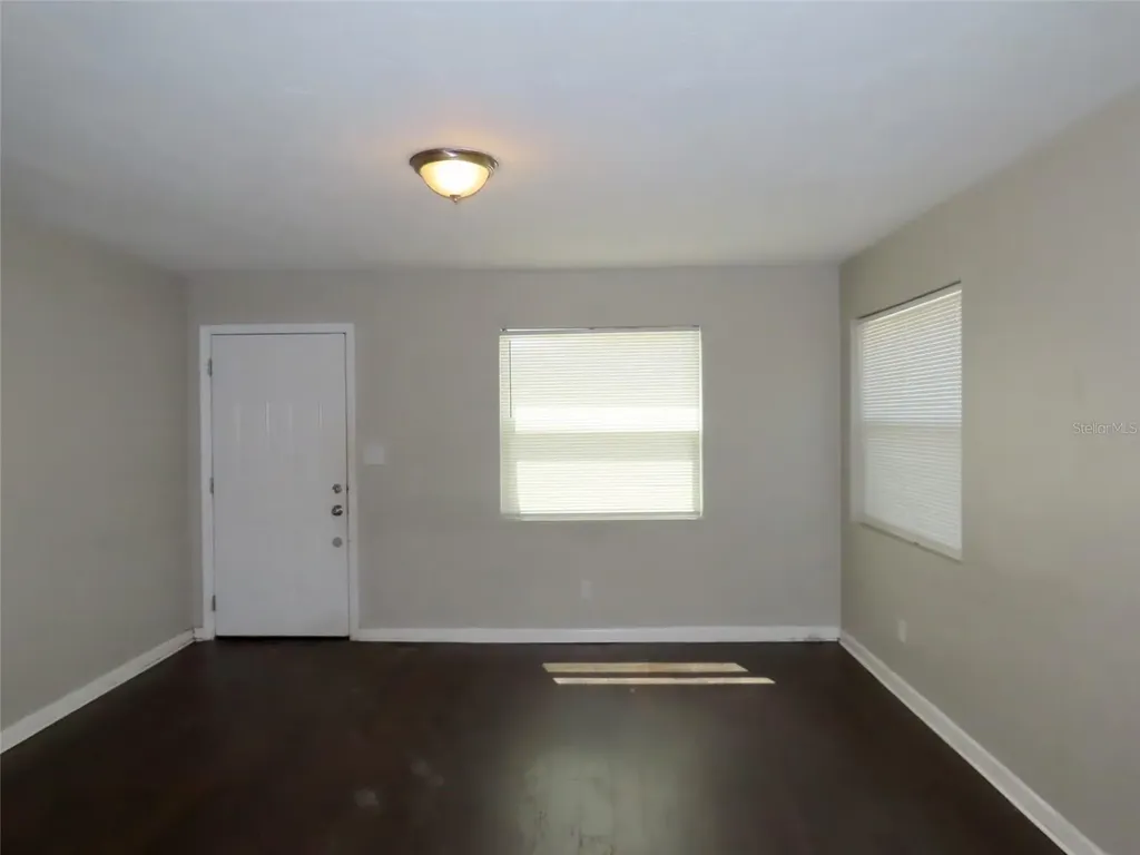 4841 Emerson Avenue S St Petersburg FL 33711