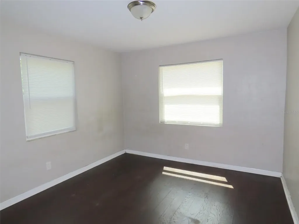 4841 Emerson Avenue S St Petersburg FL 33711
