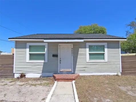 4841 Emerson Avenue S St Petersburg FL 33711