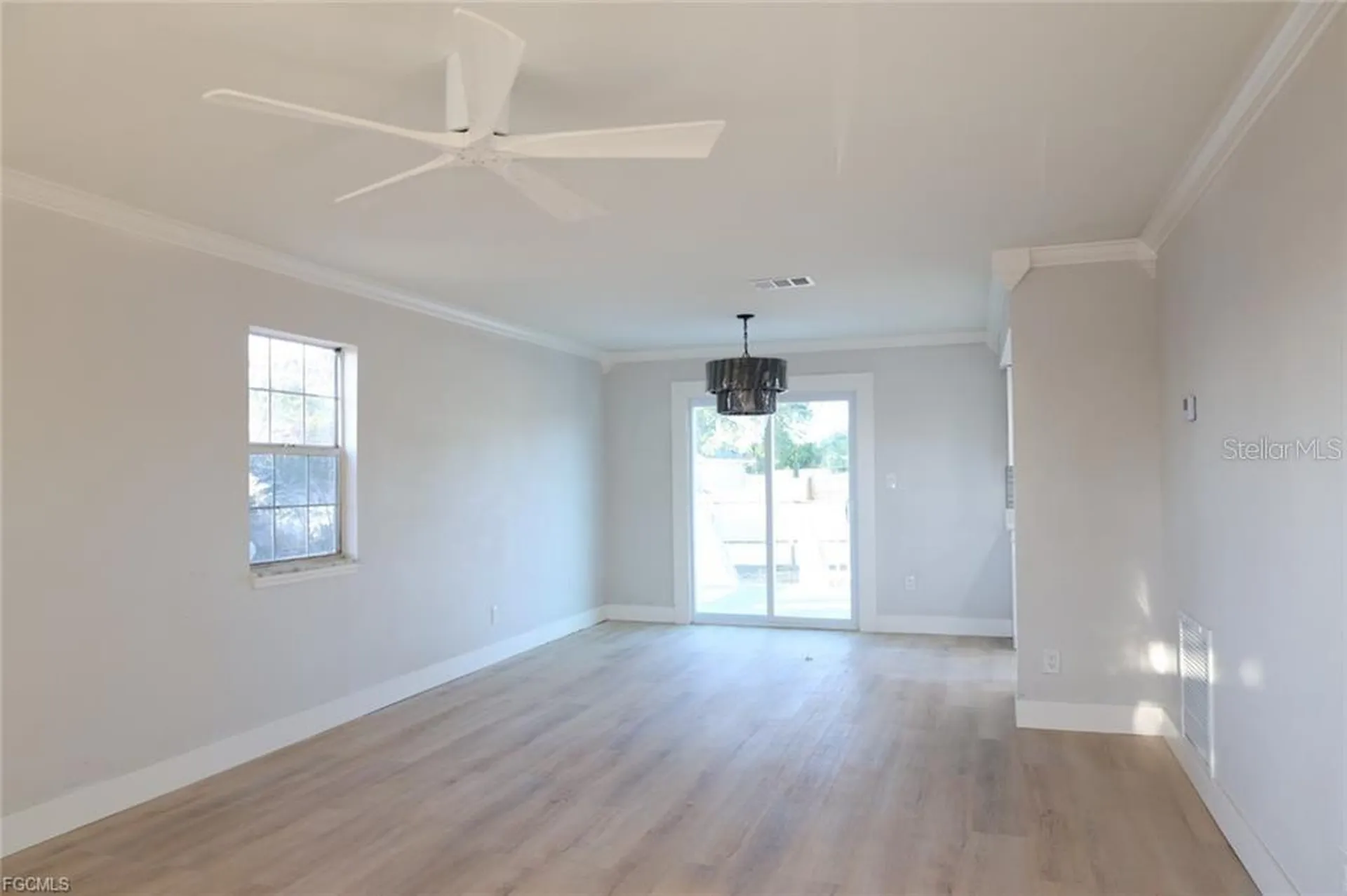 3906 28th Street SW Lehigh Acres FL 33976