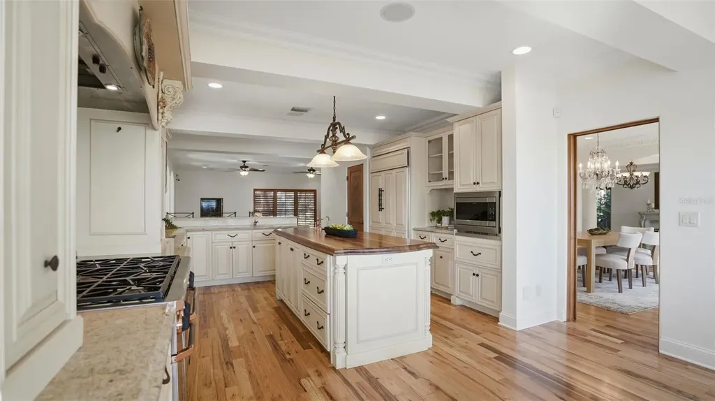 6755 30th Street S St Petersburg FL 33712