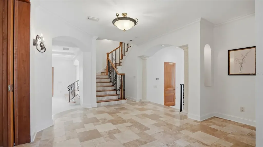 6755 30th Street S St Petersburg FL 33712