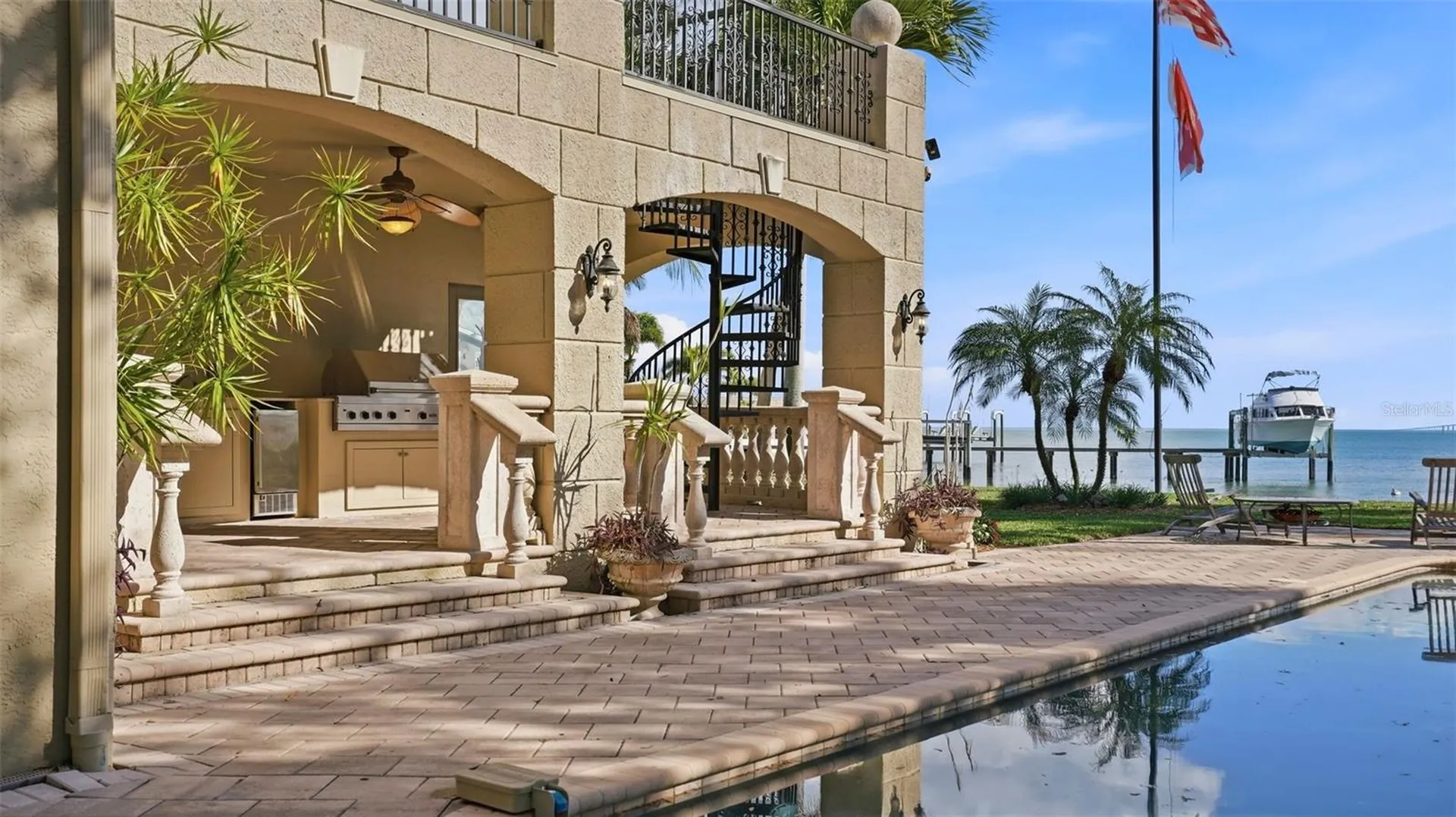 6755 30th Street S St Petersburg FL 33712