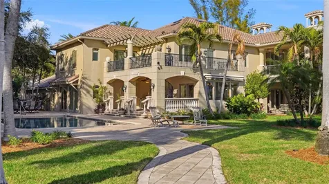 6755 30th Street S St Petersburg FL 33712