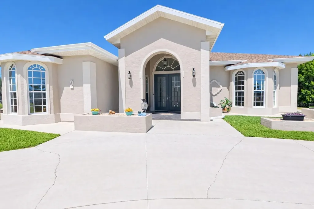 2 Long Meadow Road Rotonda West FL 33947