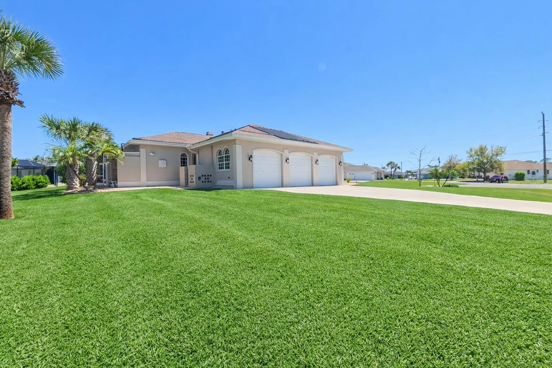 2 Long Meadow Road Rotonda West FL 33947