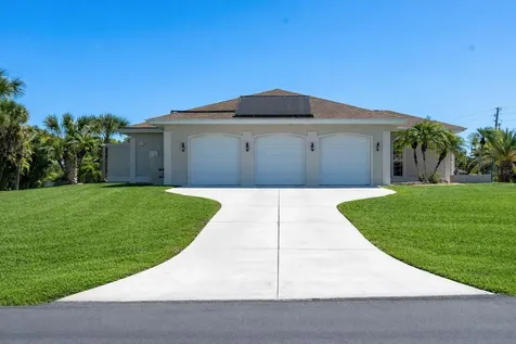 2 Long Meadow Road Rotonda West FL 33947