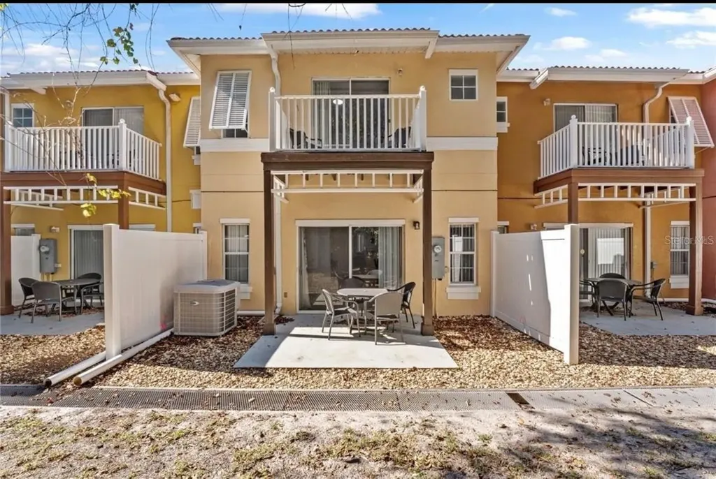 1017 Park Ridge Circle Kissimmee FL 34746