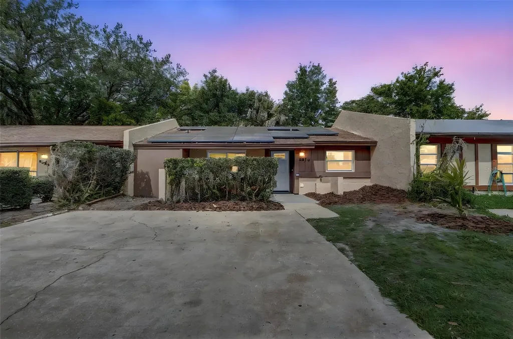 3016 Stonecastle Road Orlando FL 32822