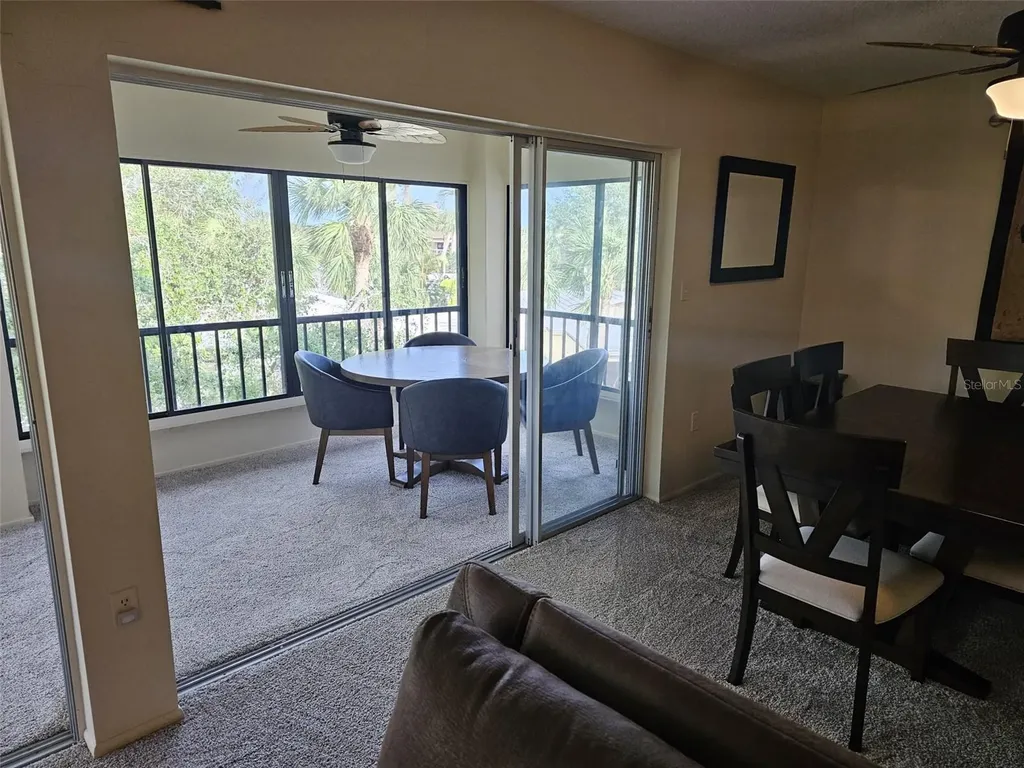 225 Hourglass Way Sarasota FL 34242