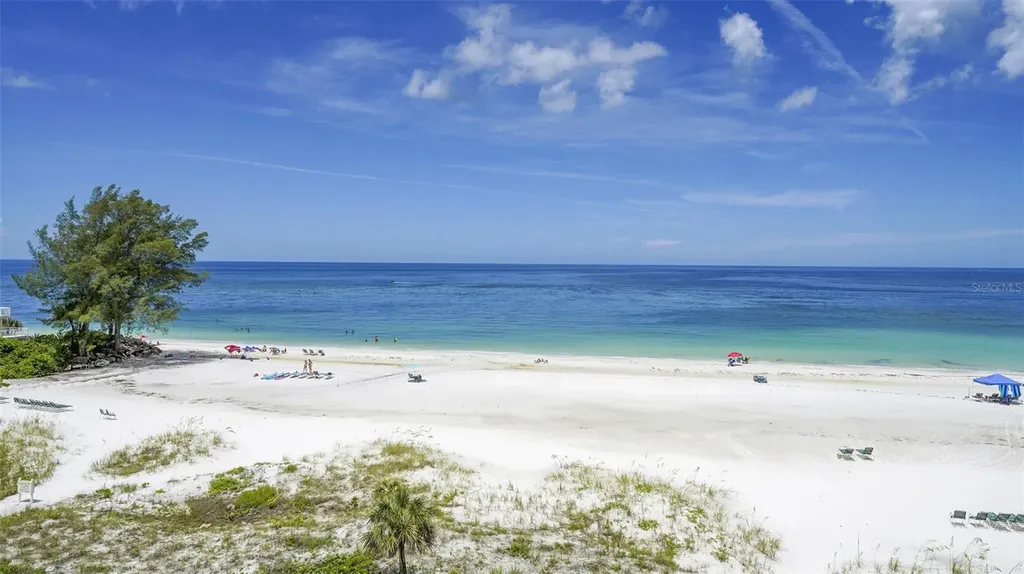 225 Hourglass Way Sarasota FL 34242