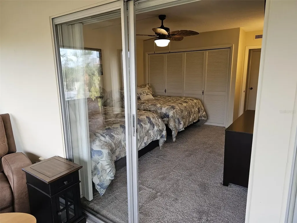 225 Hourglass Way Sarasota FL 34242