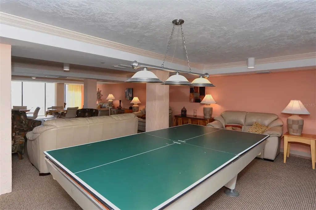 225 Hourglass Way Sarasota FL 34242