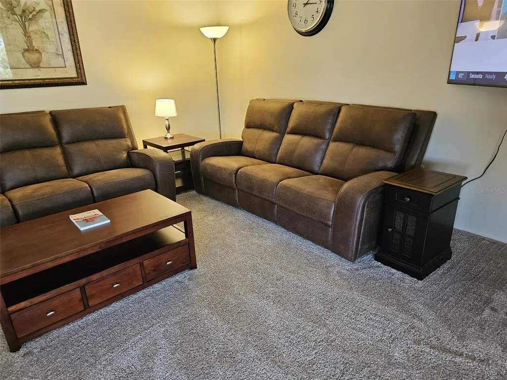 225 Hourglass Way Sarasota FL 34242