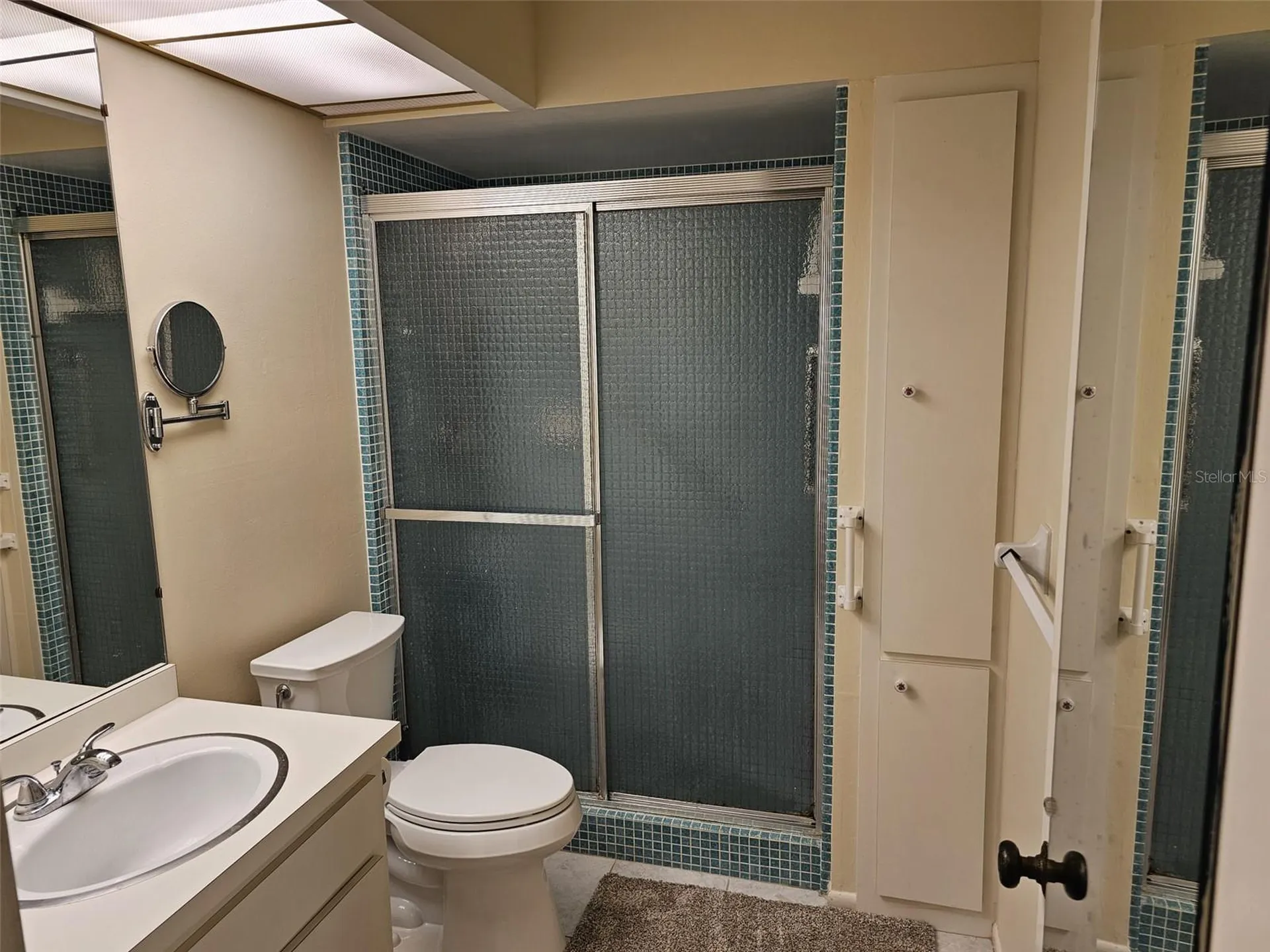 225 Hourglass Way Sarasota FL 34242